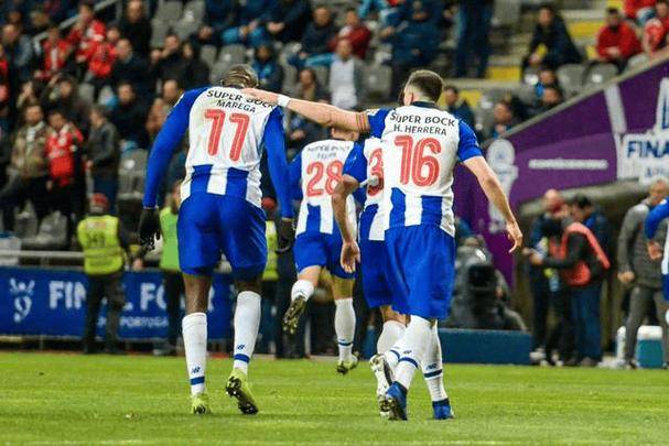 包含赛地聚焦——葡超清晨热度飙升，里昂更衣室发声，压力陡增，球队文化再被提及的词条-九游下载安装